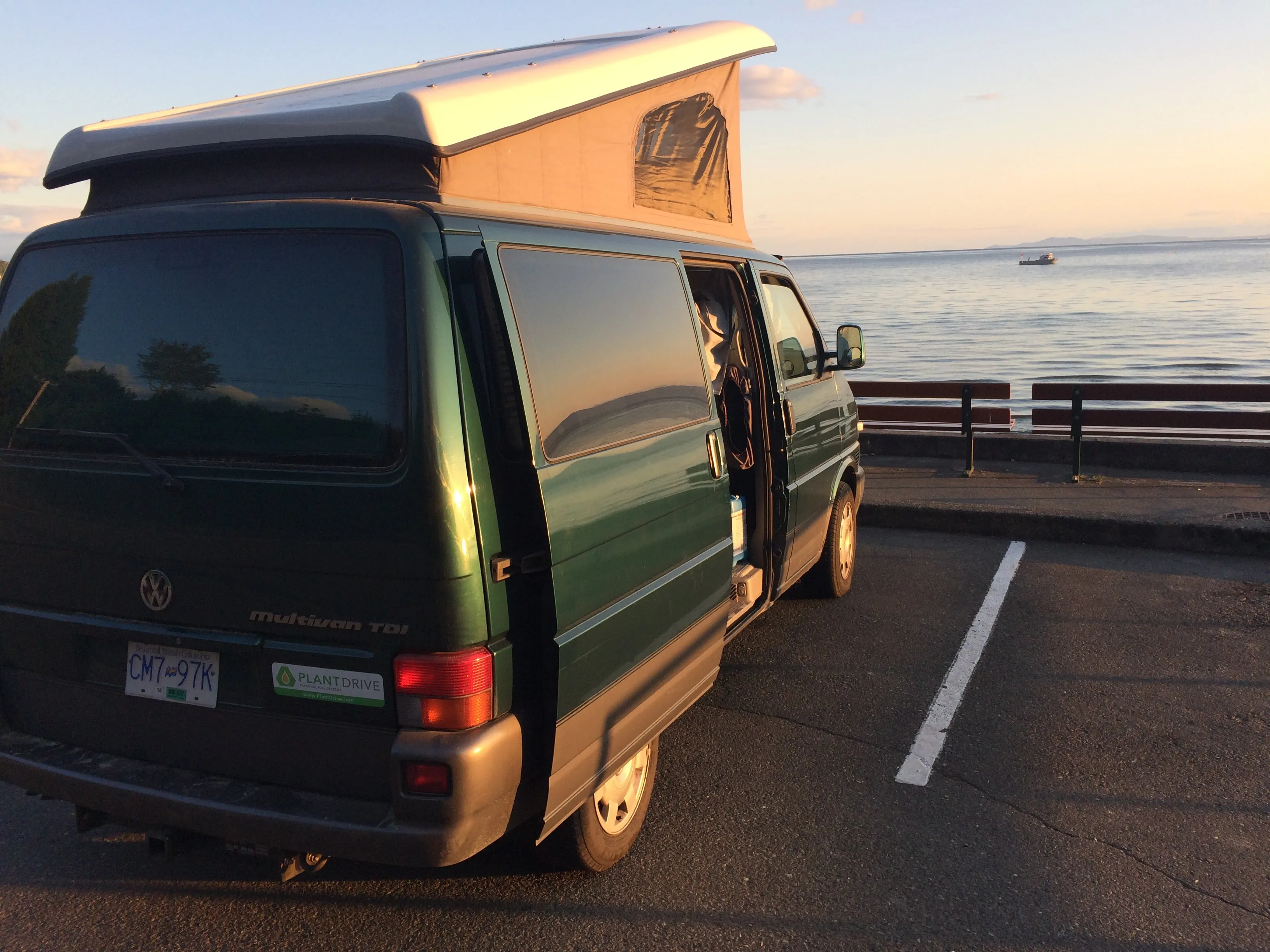 Reimo Easy Fit Pop Top for T4 Eurovan